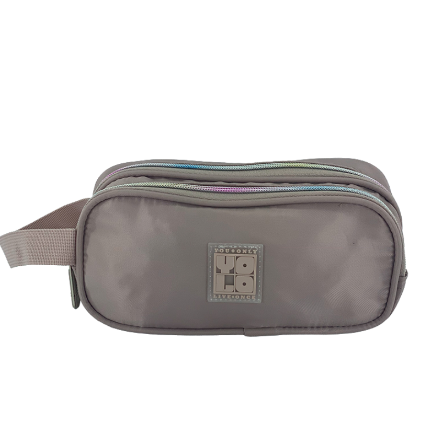 CARTUCHERA ROSADO CLARO CON ZIPPER DE COLORES